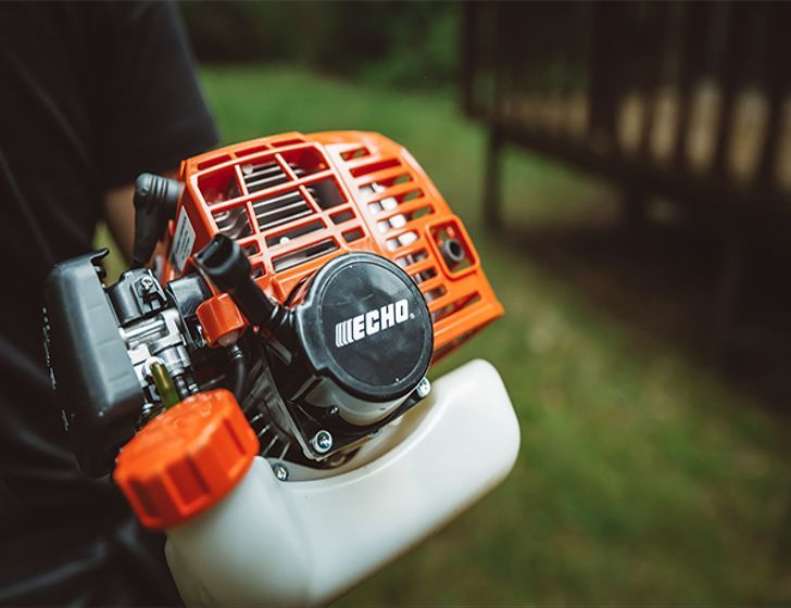 Echo GT-222ES 21.2cc curved shaft petrol line trimmer, side view