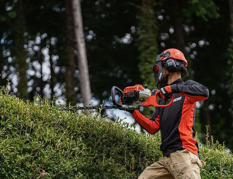 Echo HC-2020 double-sided petrol hedge trimmer, detail view