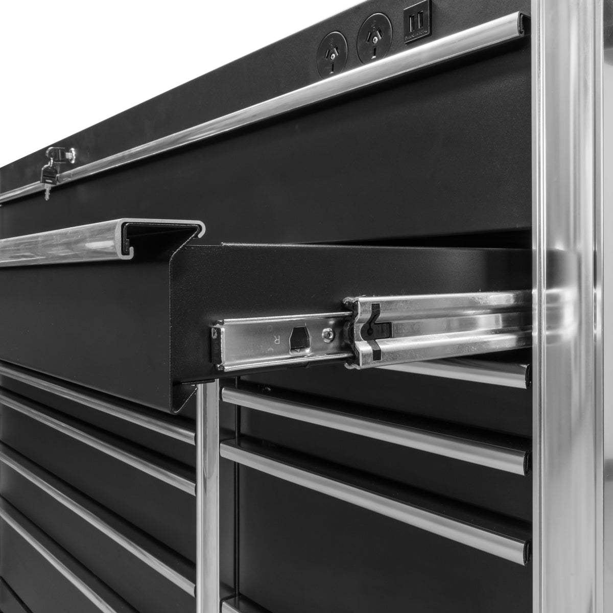Simply Tools 73 inch 20 drawer black tool trolley roll cabinet, detail view